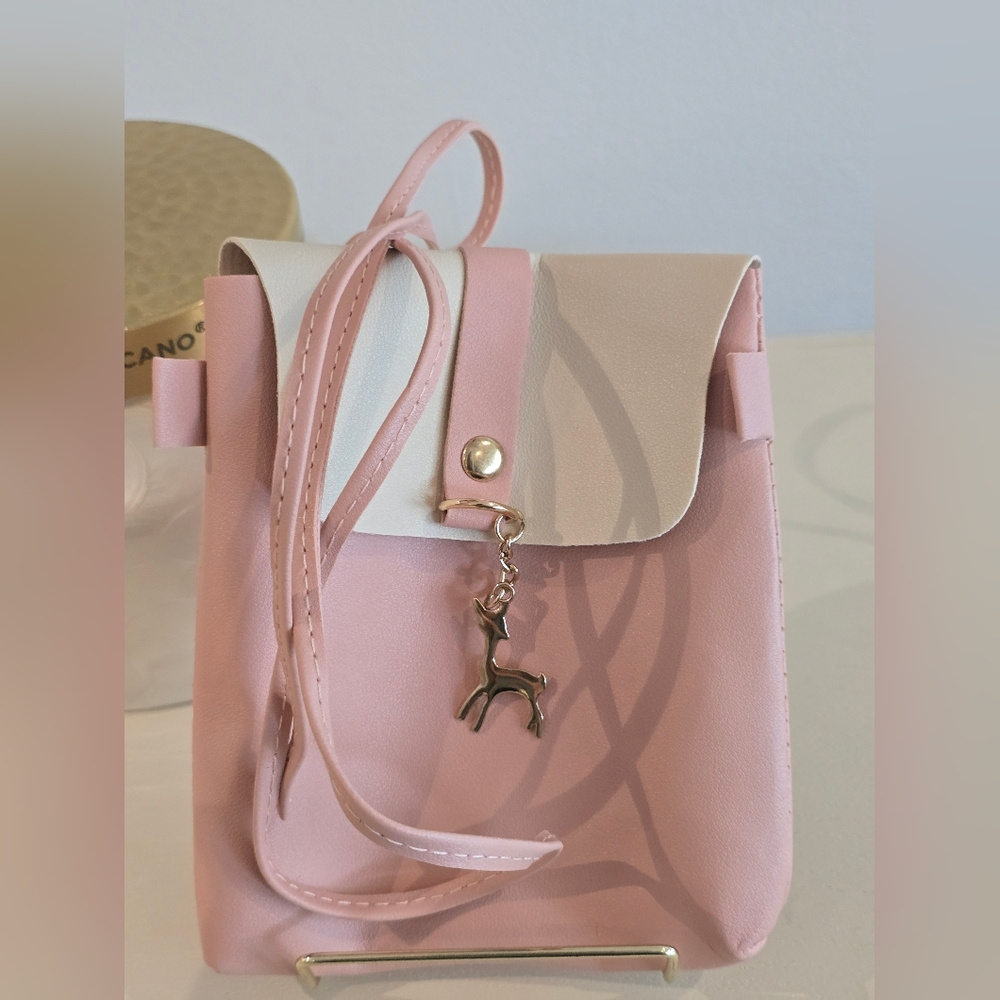 Women Shoulder Bag Fashionable Deer Decoration with Strap - Picture 5 of 5